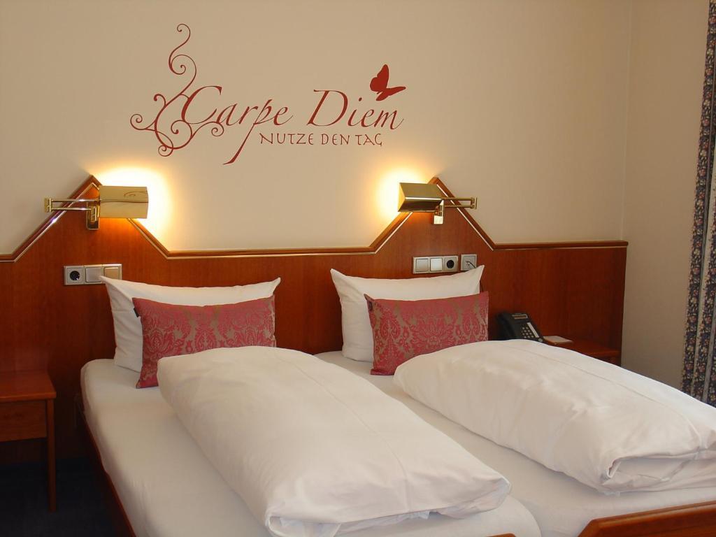 Hotel Garni Kaiserstuhl Ihringen Værelse billede