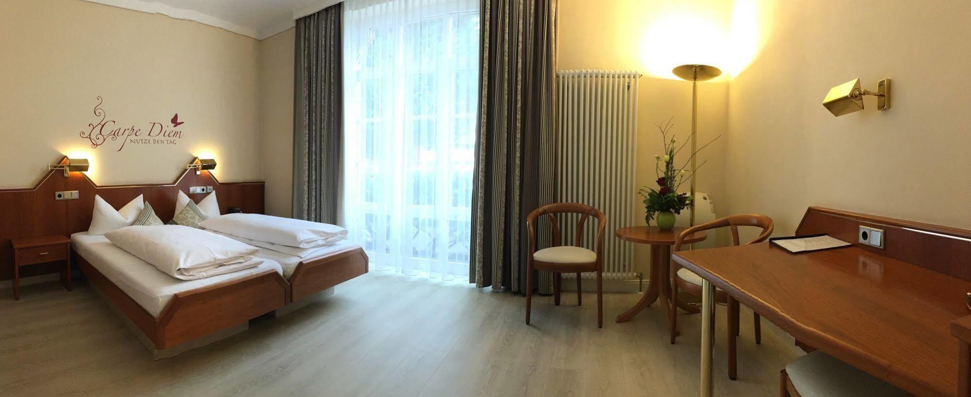 Hotel Garni Kaiserstuhl Ihringen Eksteriør billede